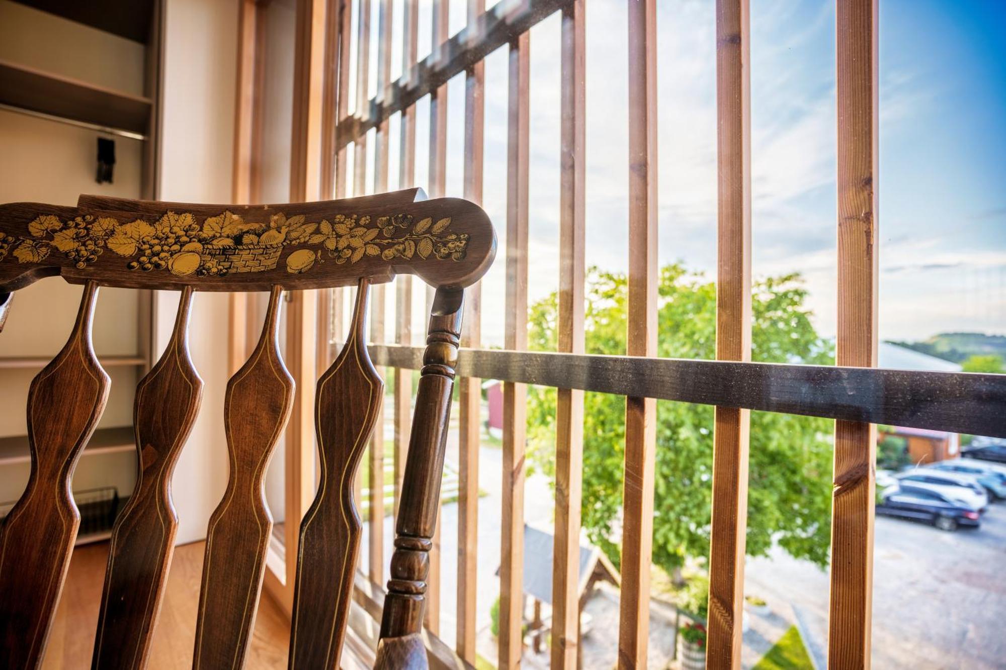 Hotel Frost มาริบอร์ ภายนอก รูปภาพ