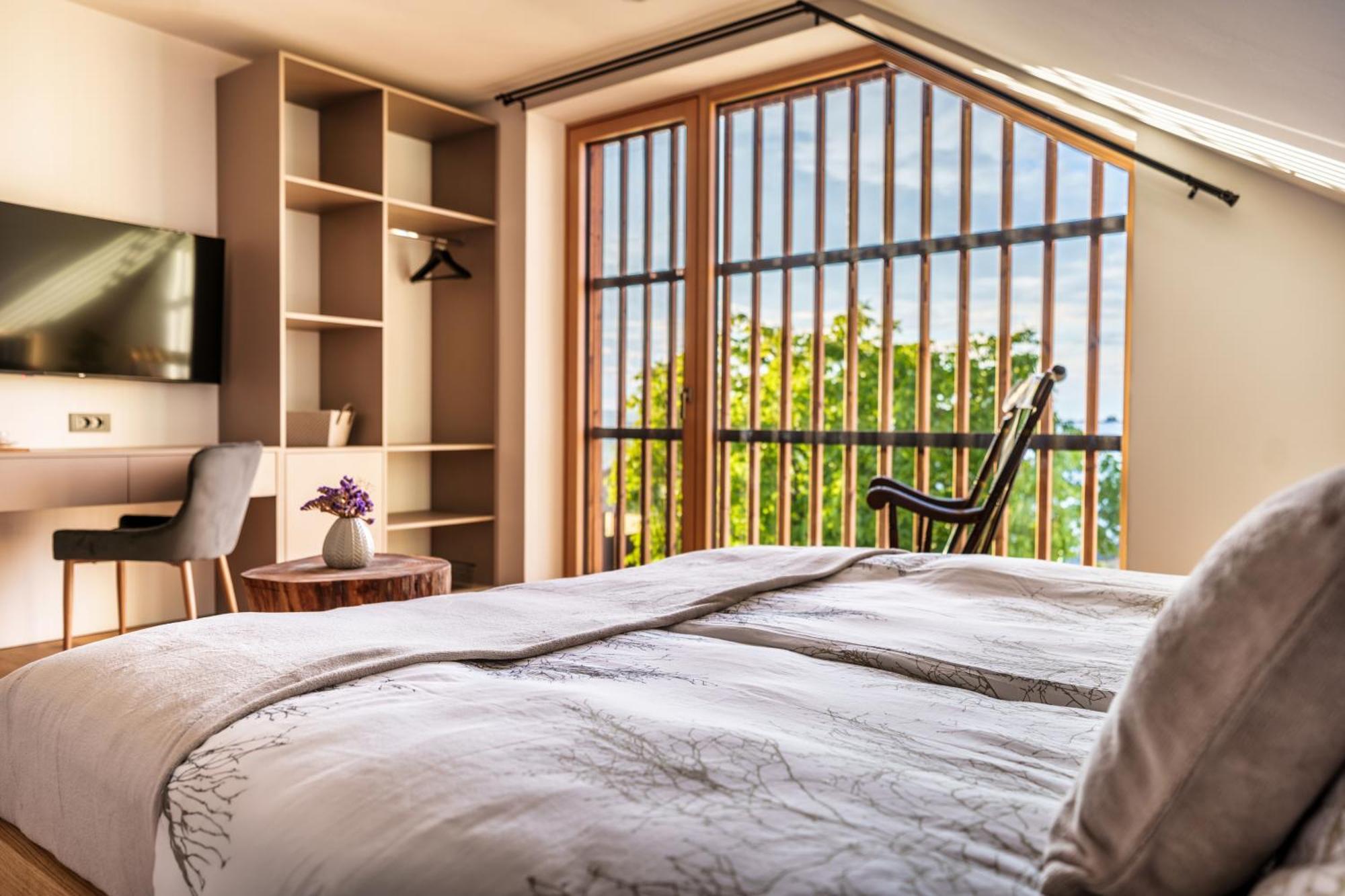 Hotel Frost มาริบอร์ ภายนอก รูปภาพ